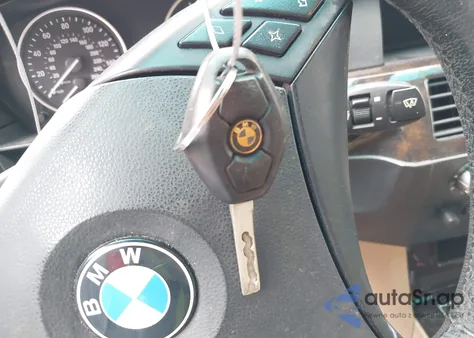 2005 BMW 530I из США, поврежденный, VIN WBANA73505B818906